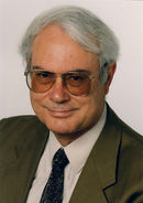 Dr. Kurt Heller